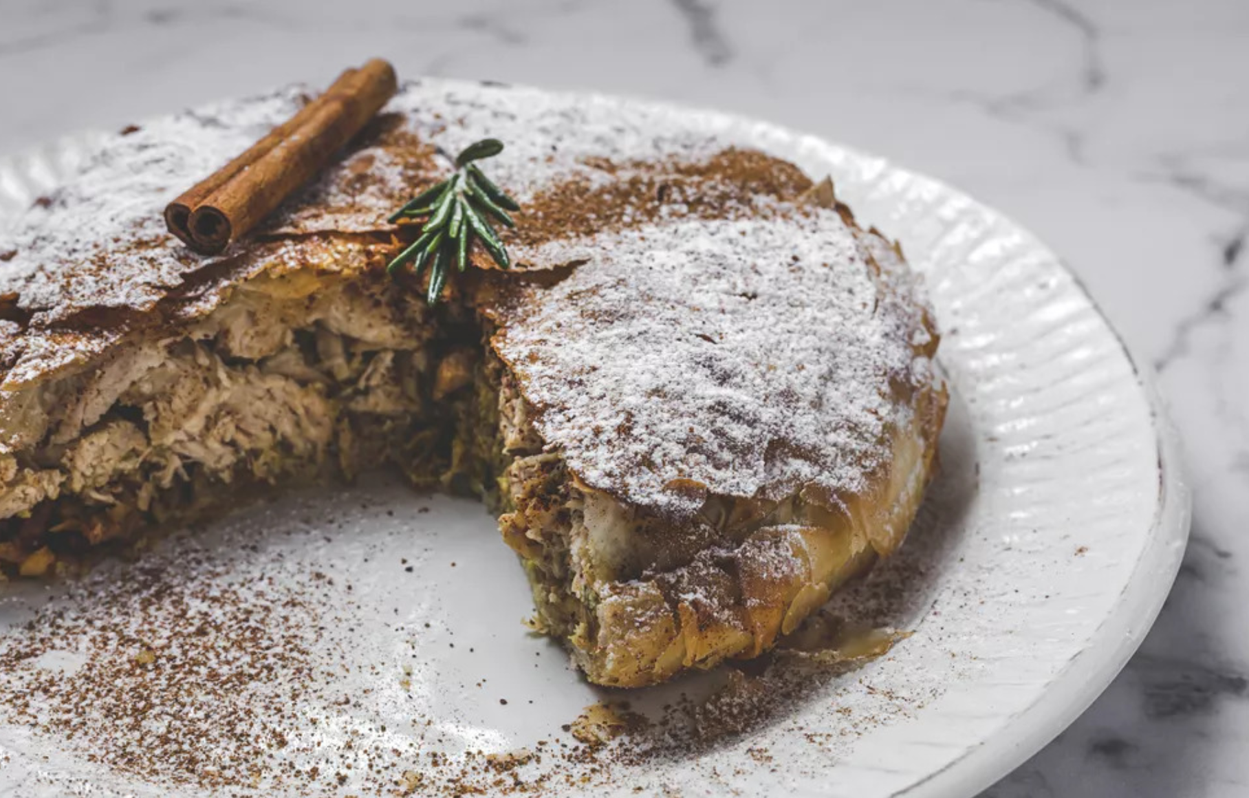 Pastilla au Poulet et Amandes